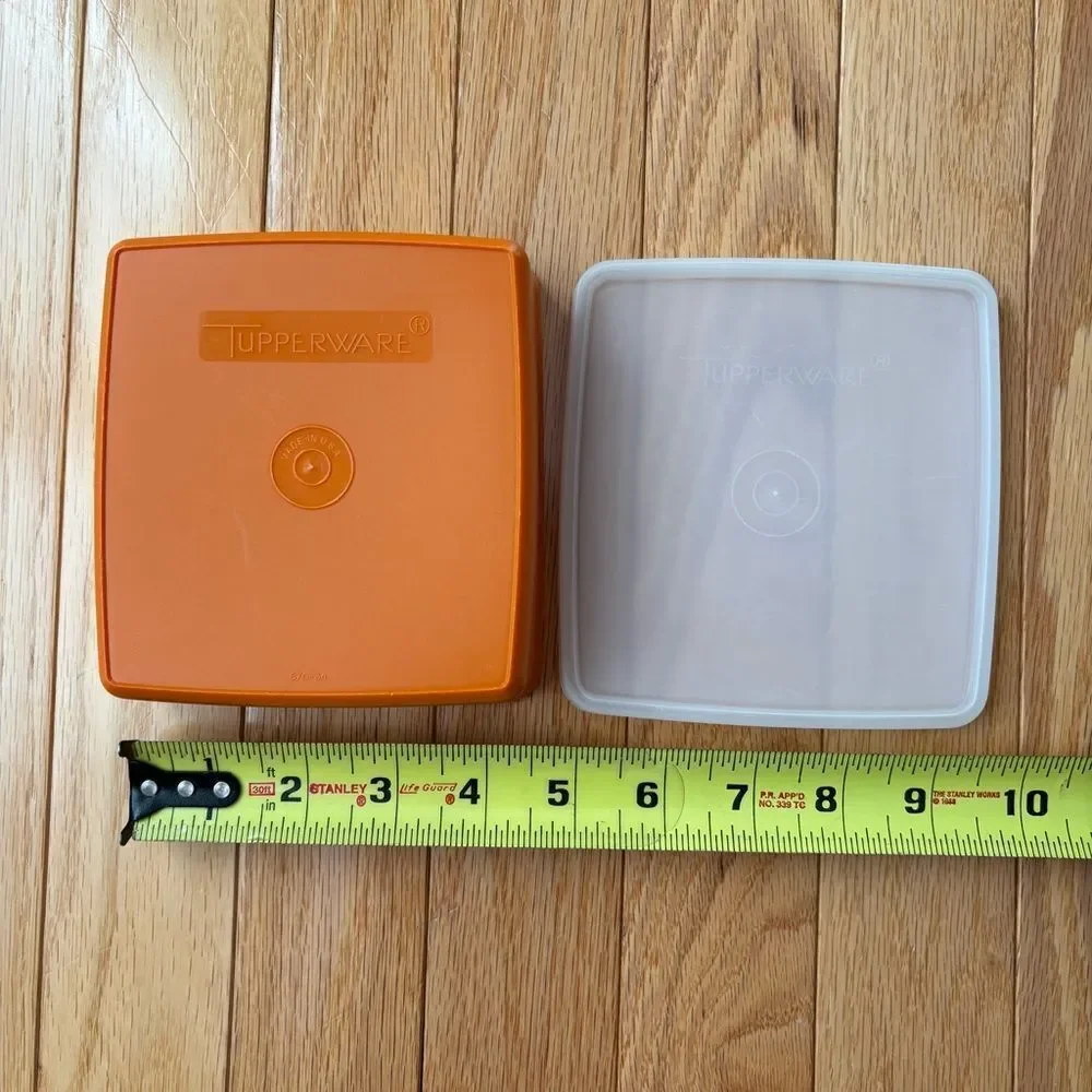 Tupperware‎ Vintage Sandwich Square-a-Way Storage Keeper 670-1 Orange Lid